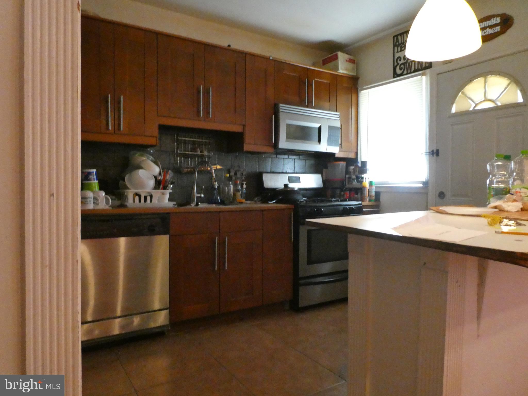 1647 Ramblewood Road Baltimore, MD 21239 - Photo 2 of 16