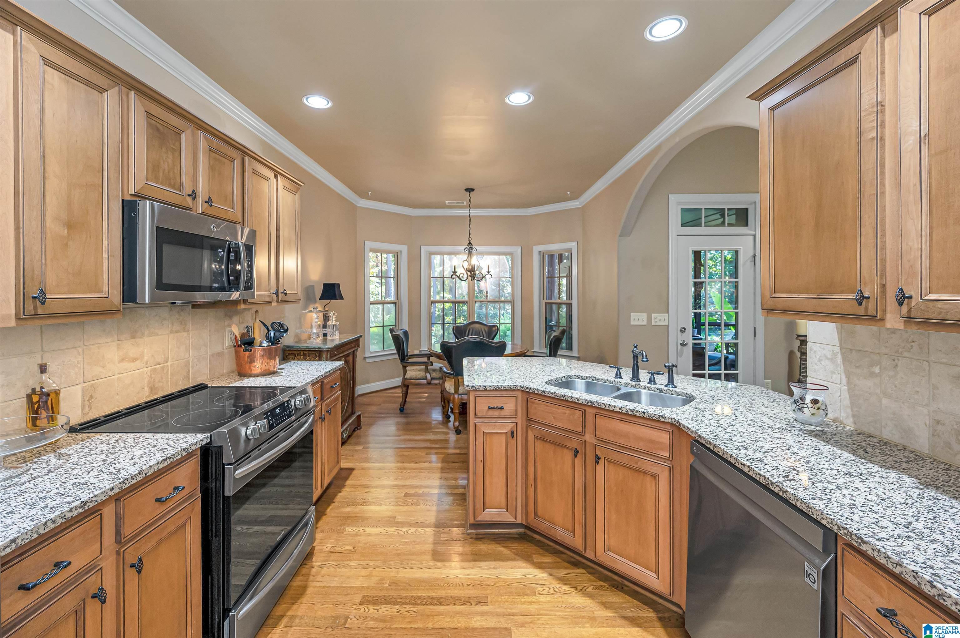 1313 Caliston Way Pelham, AL 35124 - Photo 15 of 38