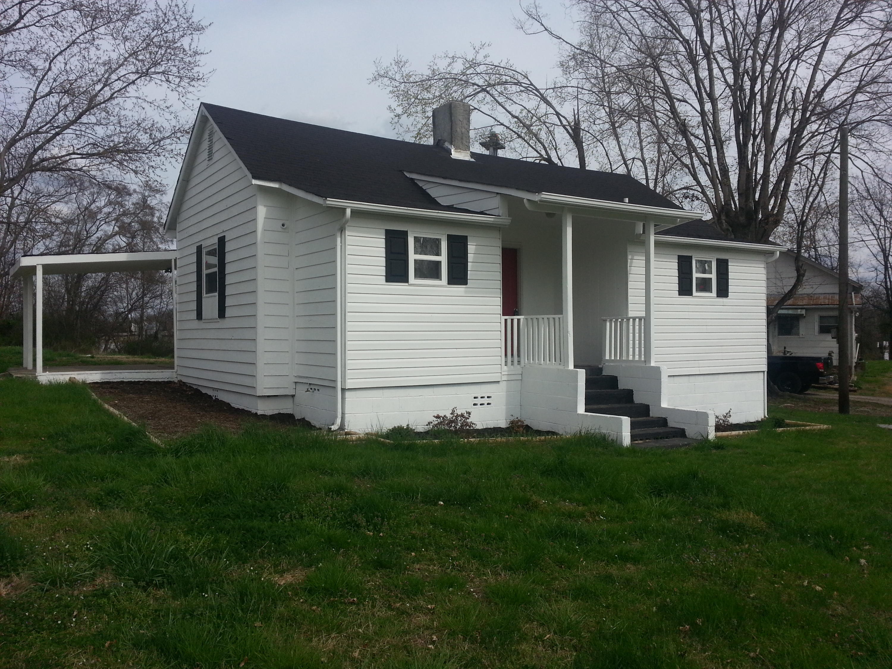 629 Jena Road Greenback, TN 37742 - Photo 1 of 12 20150326_155829.jpg