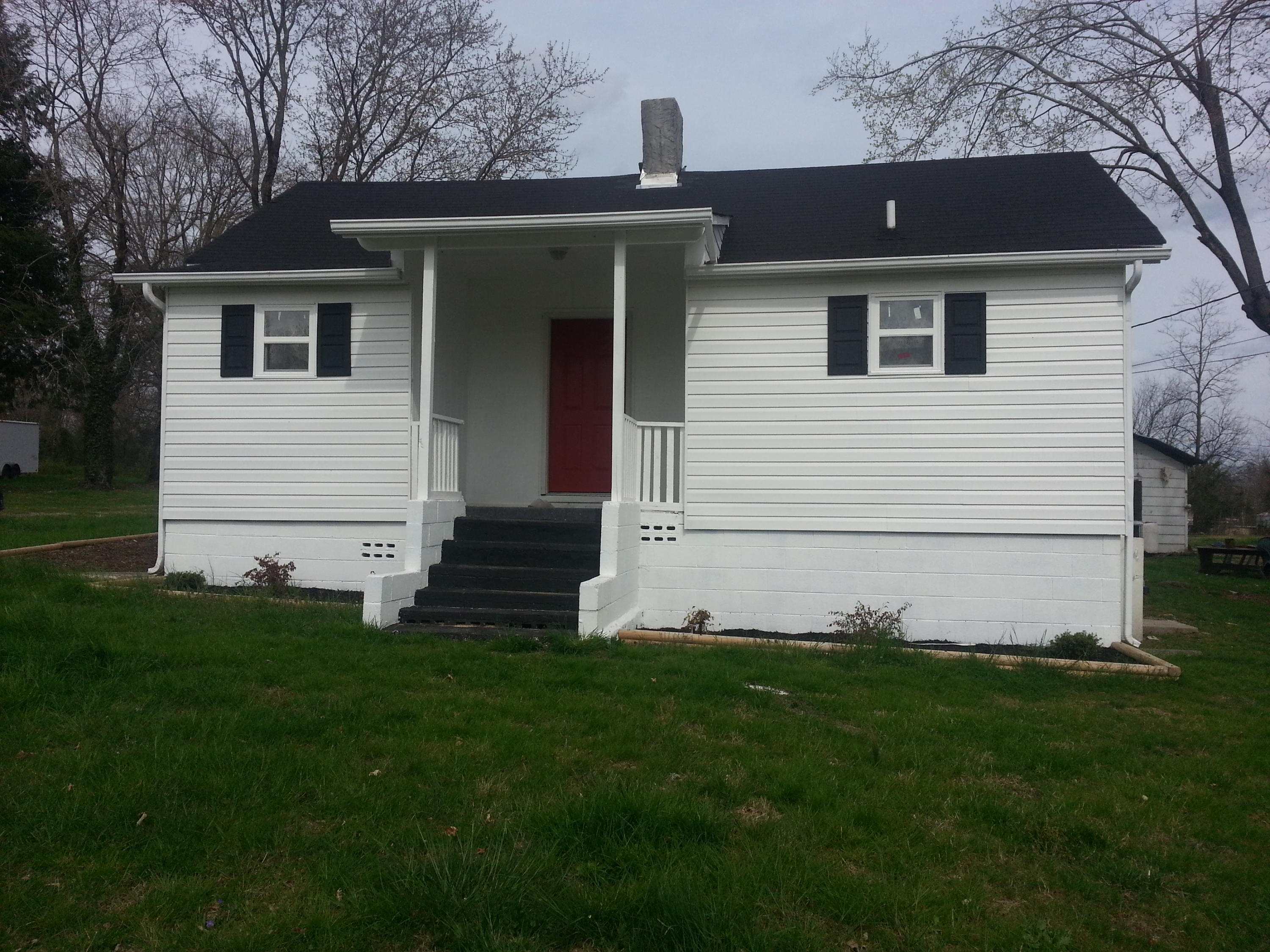629 Jena Road Greenback, TN 37742 - Photo 2 of 12 20150326_155844.jpg