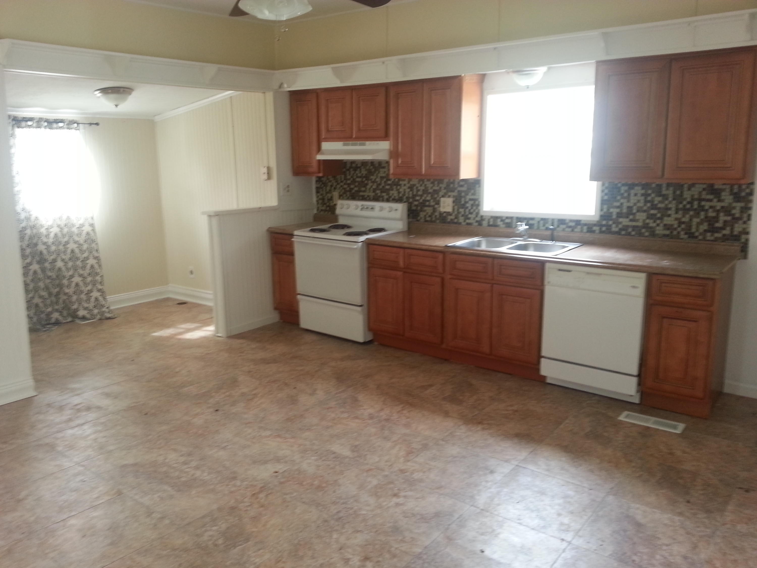 629 Jena Road Greenback, TN 37742 - Photo 3 of 12 20150326_155946.jpg