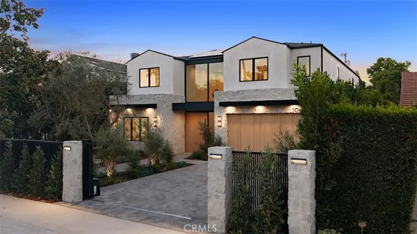 $6,495,000 | 10433 Valley Spring Lane, Toluca Lake, CA 91602