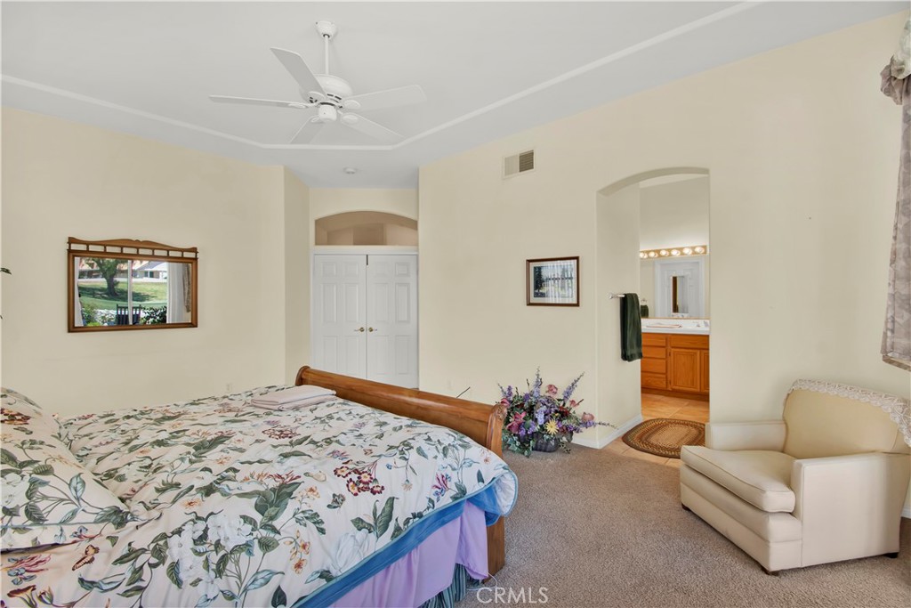 1287 Riviera Avenue Banning, CA 92220 - Photo 26 of 51 'En Suite' Primary