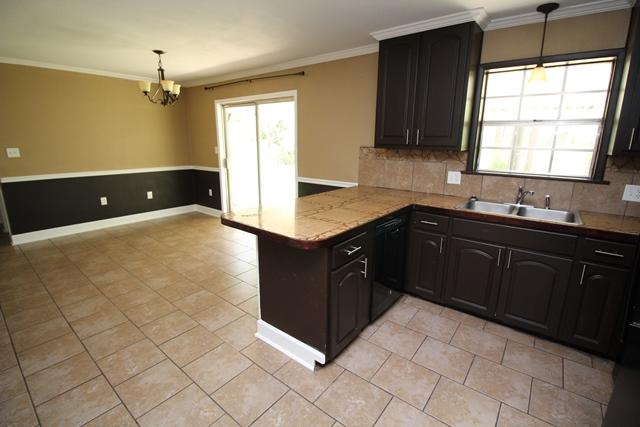 5303 Constitution Road Crestview, FL 32539 - Photo 11 of 23 Gallery Image 11
