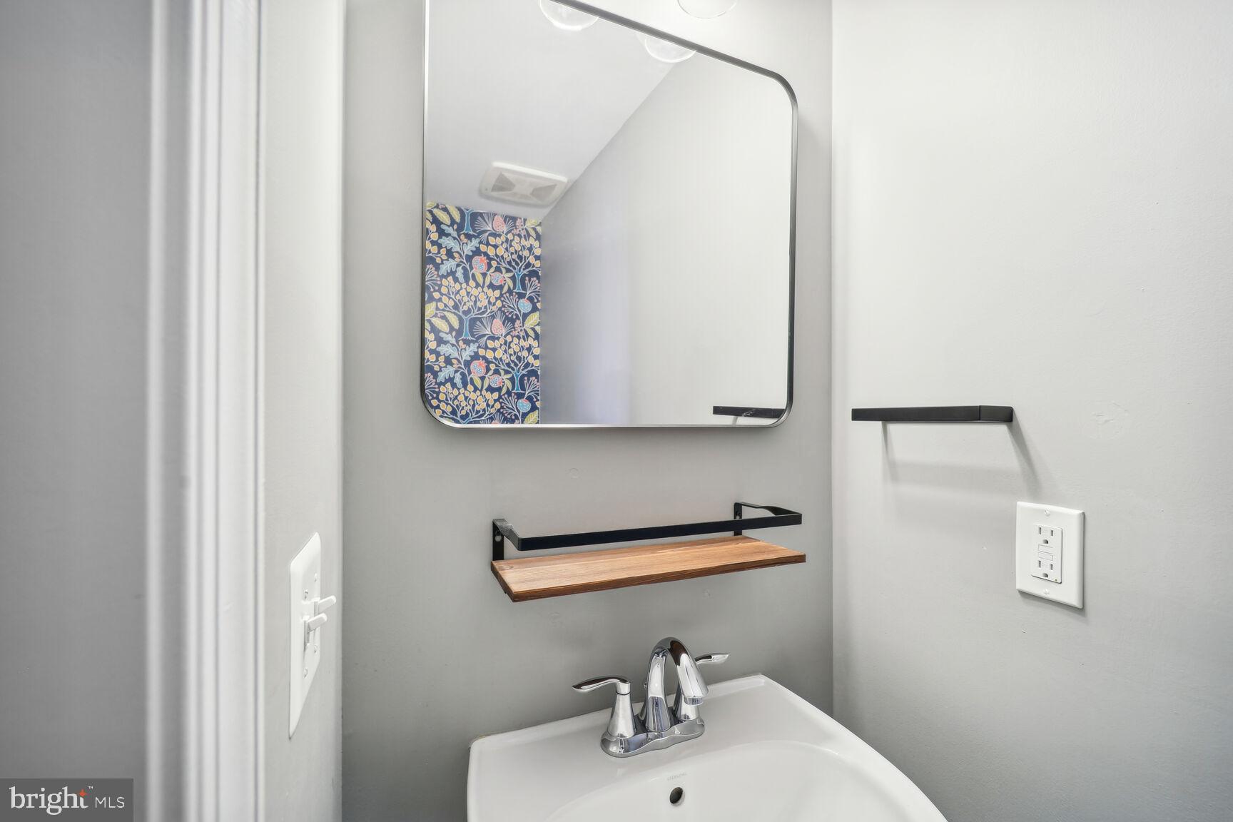 3624 Doc Berlin Drive Silver Spring, MD 20906 - Photo 8 of 29