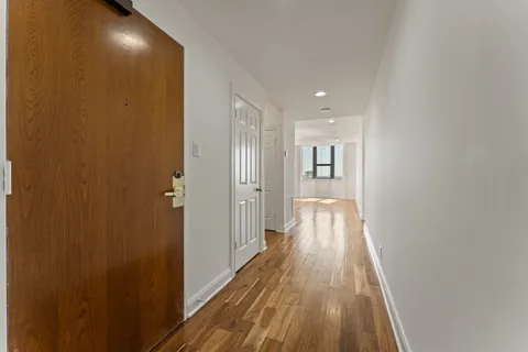 $400,000 | 651 Bering Drive, Unit 1402, Houston, TX 77057