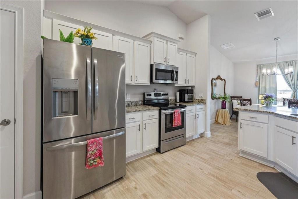 15251 Appleton Boulevard Port Charlotte, FL 33981 - Photo 16 of 57