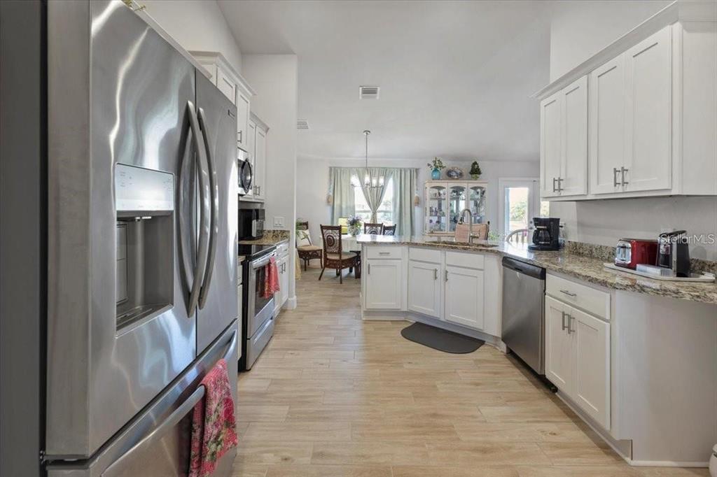 15251 Appleton Boulevard Port Charlotte, FL 33981 - Photo 17 of 57