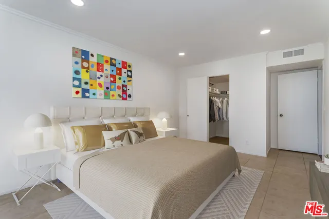 $795,000 | 906 North Doheny Drive, Unit 219, West Hollywood, CA 90069
