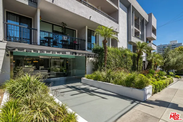$795,000 | 906 North Doheny Drive, Unit 219, West Hollywood, CA 90069