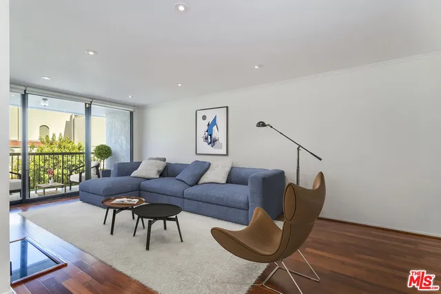 $795,000 | 906 North Doheny Drive, Unit 219, West Hollywood, CA 90069