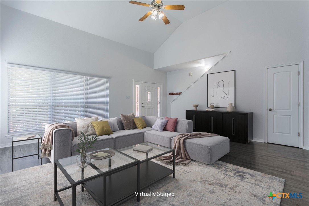 7810 Redbrush Temple, TX 76502 - Photo 2 of 30 Virtually Staged living area