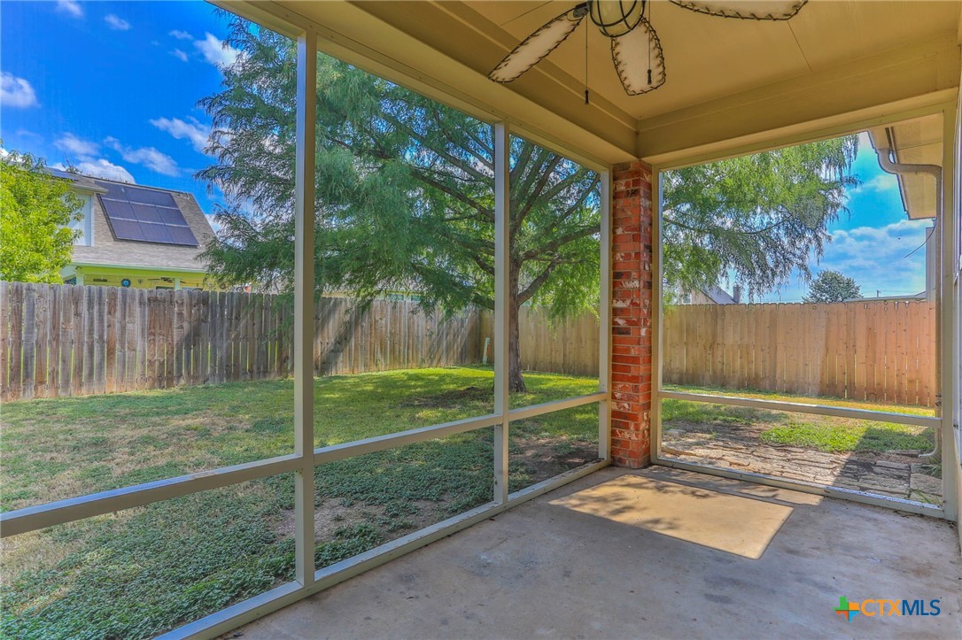 7810 Redbrush Temple, TX 76502 - Photo 28 of 30 Great screened in back patio