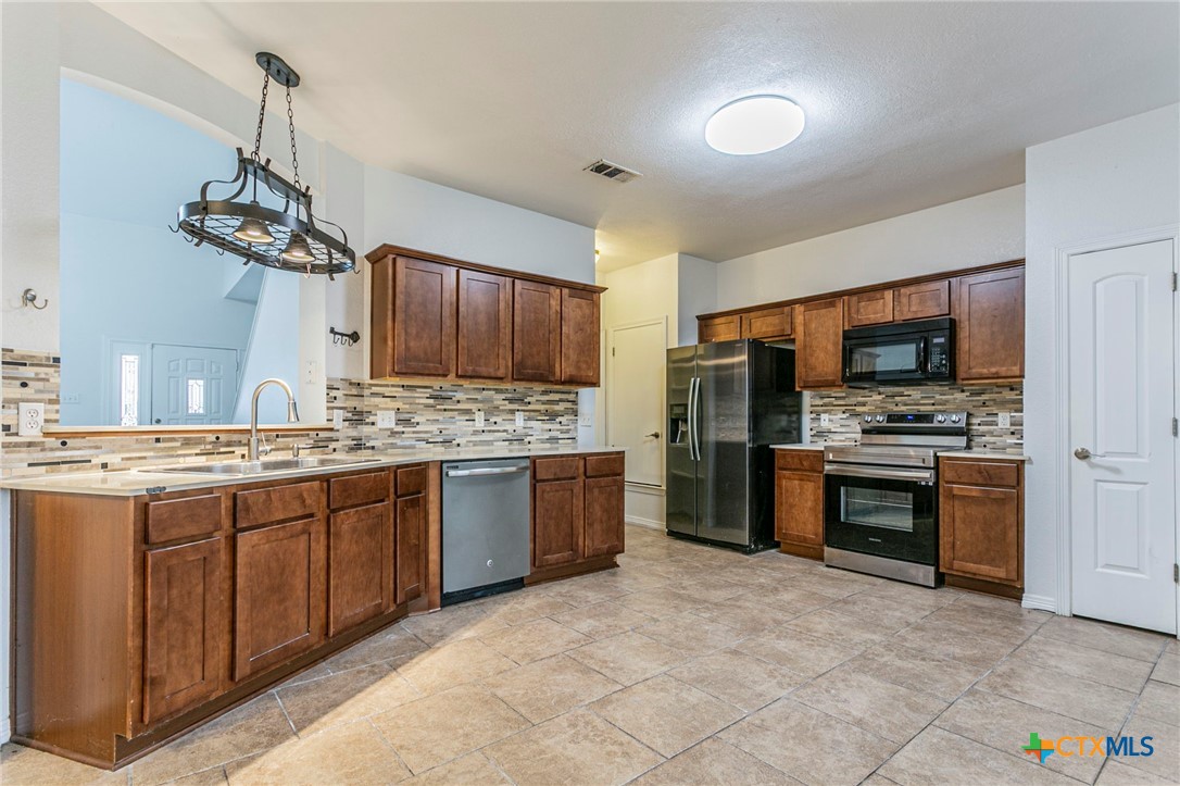 7810 Redbrush Temple, TX 76502 - Photo 6 of 30