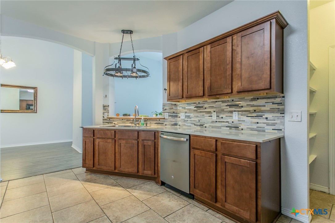 7810 Redbrush Temple, TX 76502 - Photo 7 of 30
