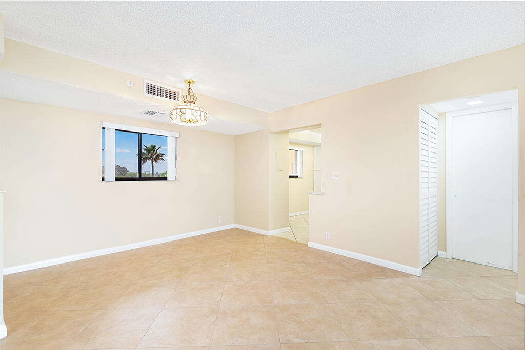 400 Ocean Trail Way, Unit 203 Jupiter, FL 33477 - Photo 12 of 25 IMG_0359