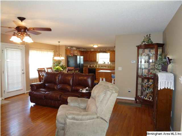 936 Poplar Street Moody, AL 35004 - Photo 7 of 17