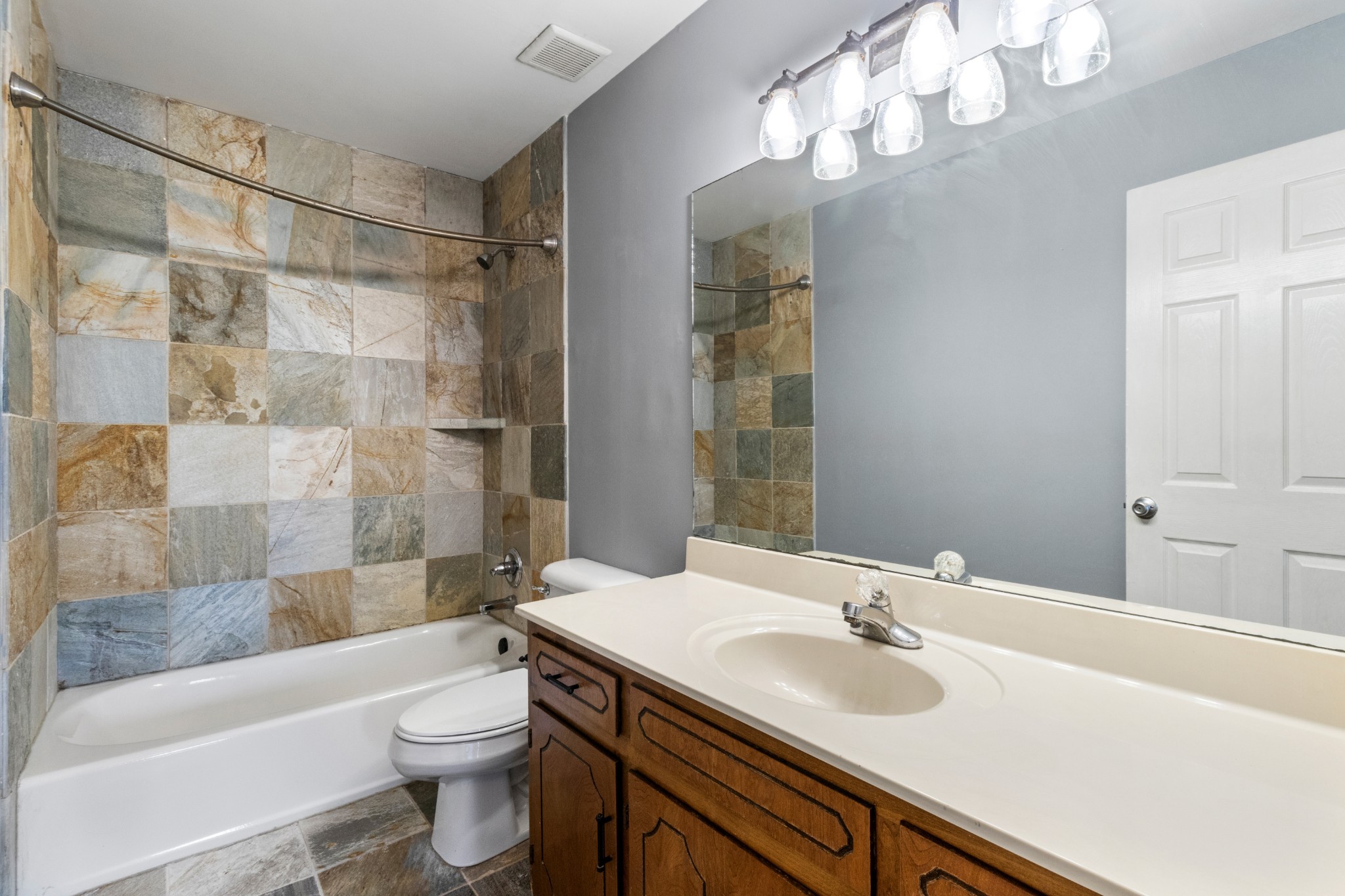 4027 Apple Road Clarksville, TN 37043 - Photo 20 of 40 Gallery Image 20