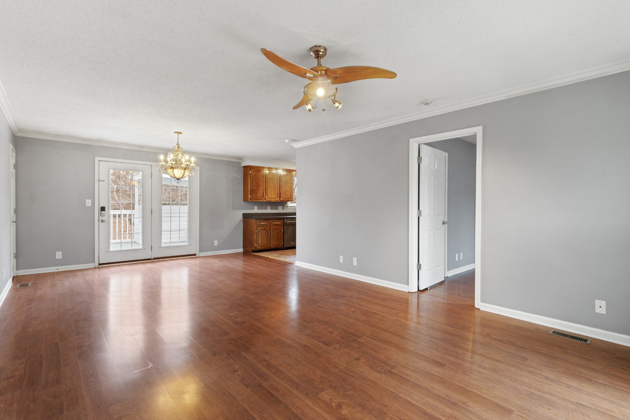 4027 Apple Road Clarksville, TN 37043 - Photo 8 of 40 Gallery Image 8