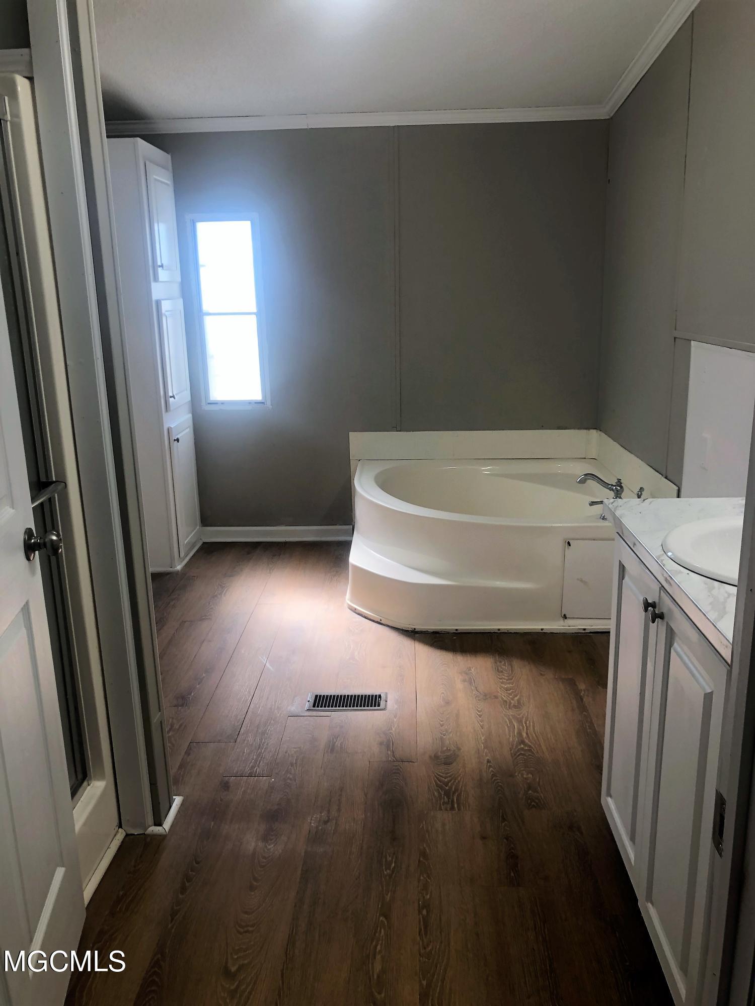 756 Morriston Road Petal, MS 39465 - Photo 15 of 32 Master Bathroom