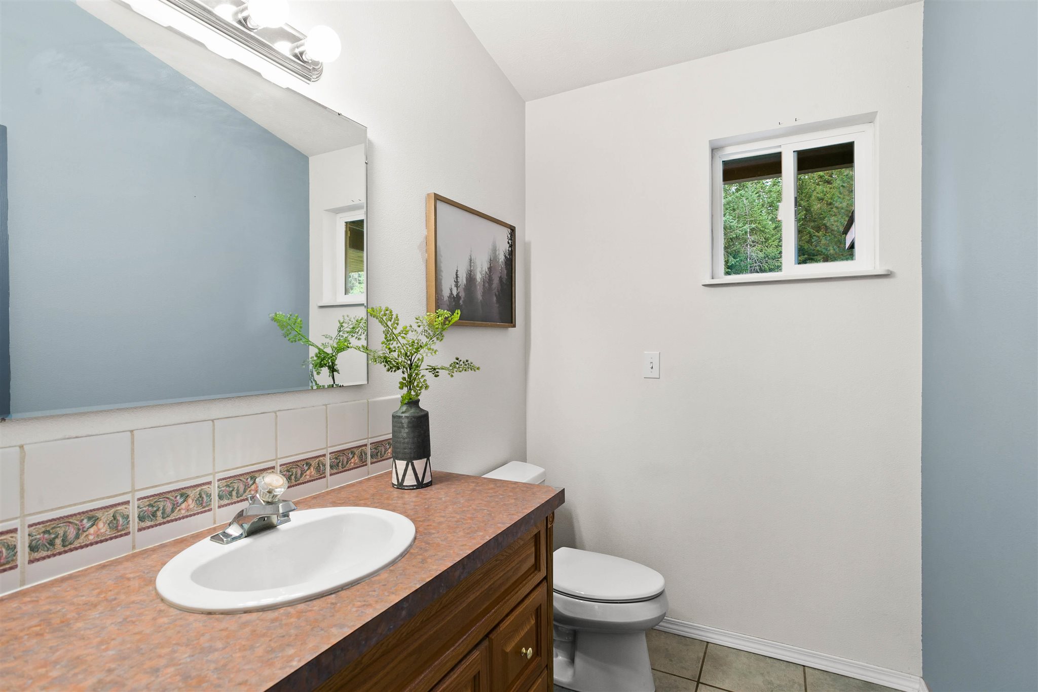 41313 North Eloika Lake Front Road Elk, WA 99009 - Photo 19 of 40 Gallery Image 19