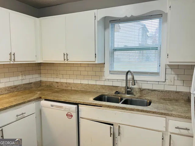 $1,295 | 907 Silverwood Drive, Unit 907, Atlanta, GA 30349