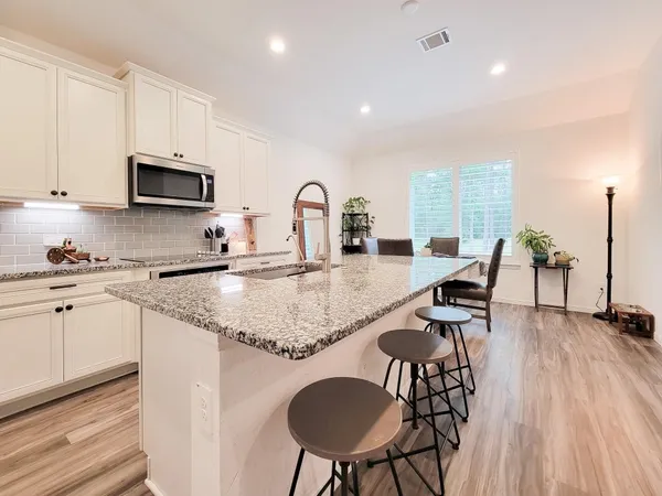 $3,400 | 129 Jim Hall Lane, New Waverly, TX 77358