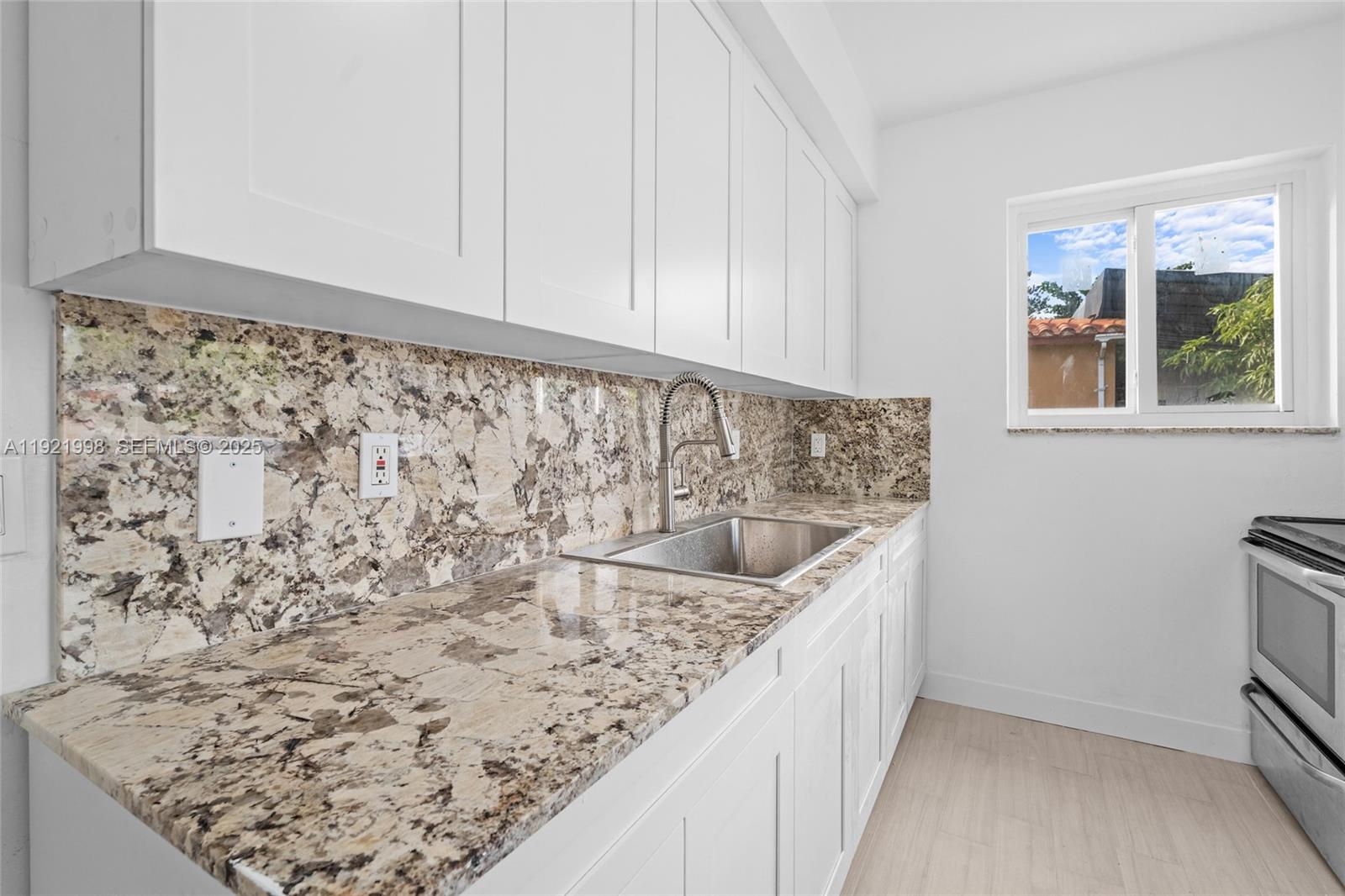 201 South Biscayne River Drive, Unit A Miami, FL 33169 - Photo 16 of 41