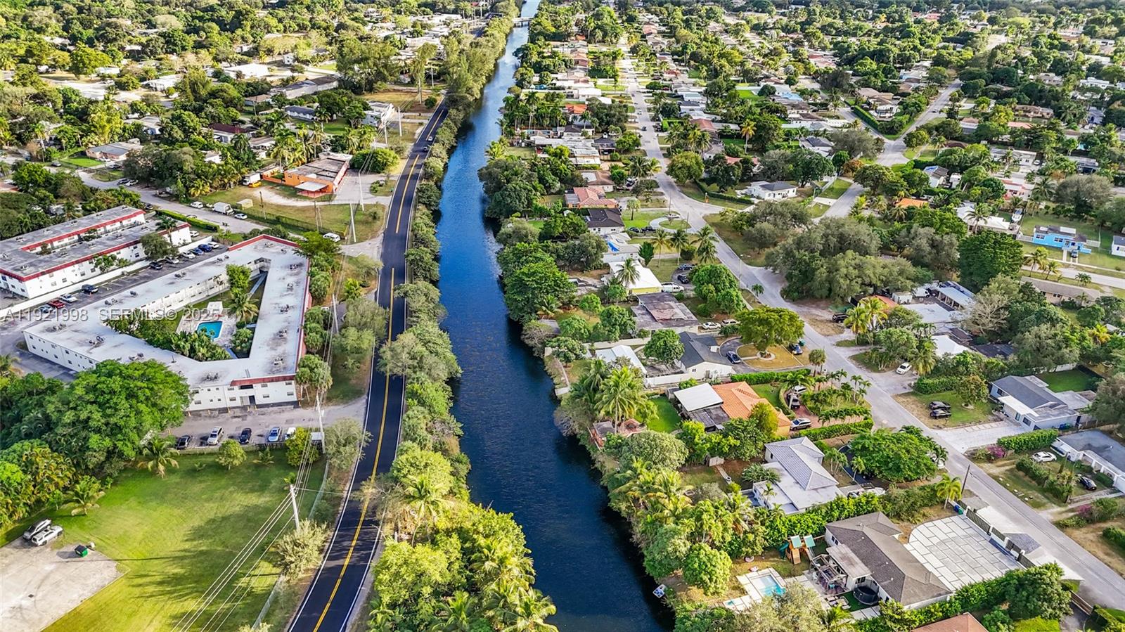 201 South Biscayne River Drive, Unit A Miami, FL 33169 - Photo 41 of 41
