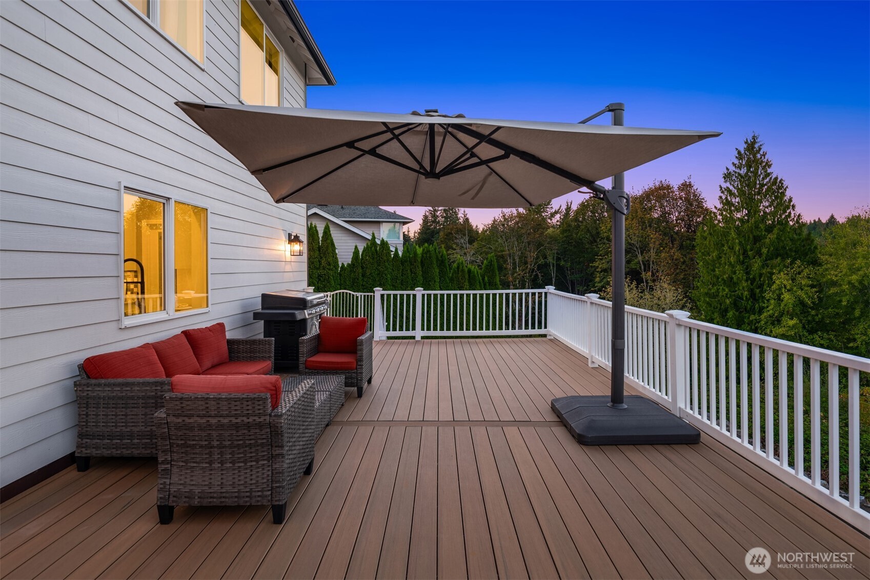 3129 115th Avenue Southeast Snohomish, WA 98290 - Photo 29 of 40 a view of a roof deck with couches