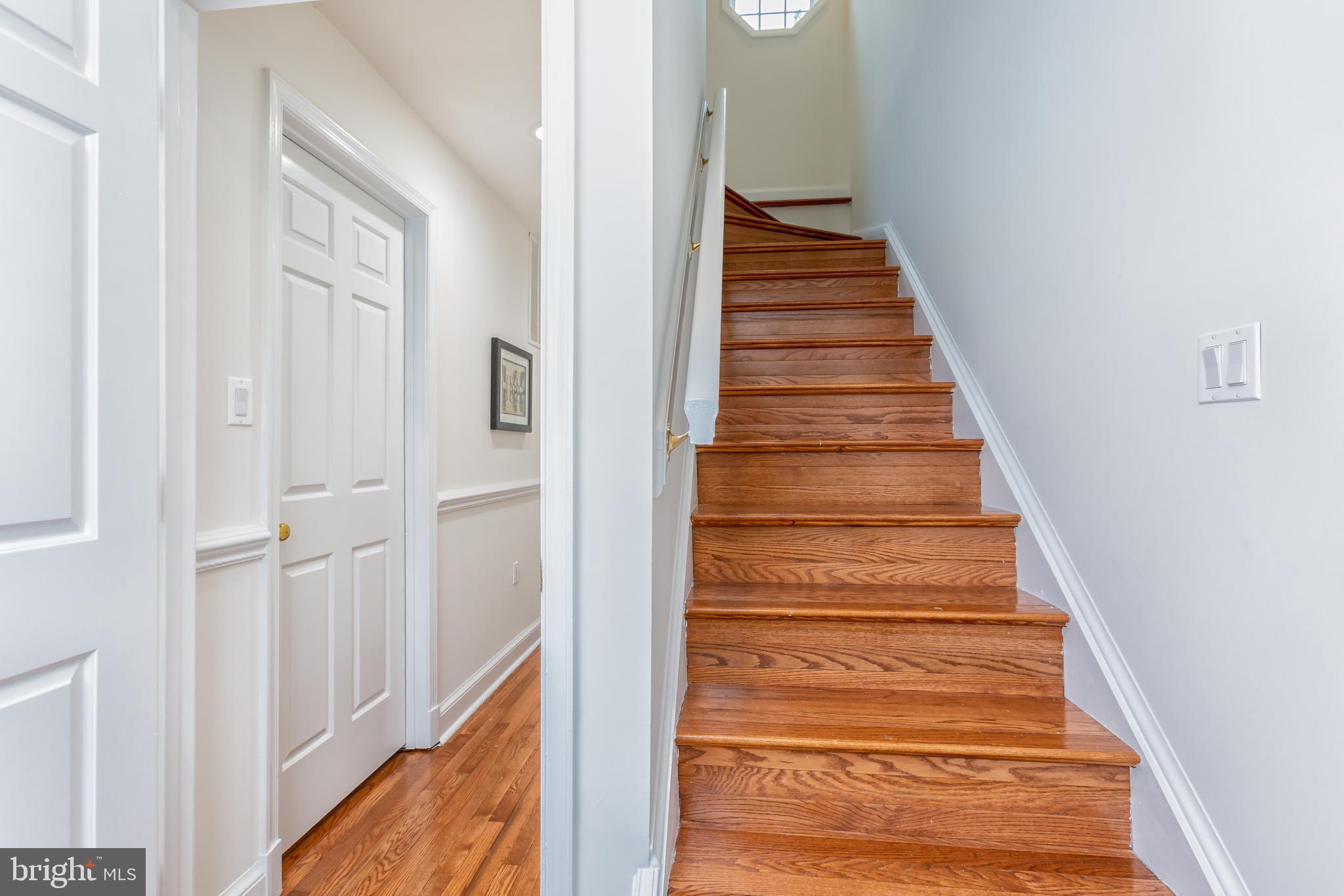 1408 Foxhall Road Northwest Washington, DC 20007 - Photo 17 of 33 Stairway