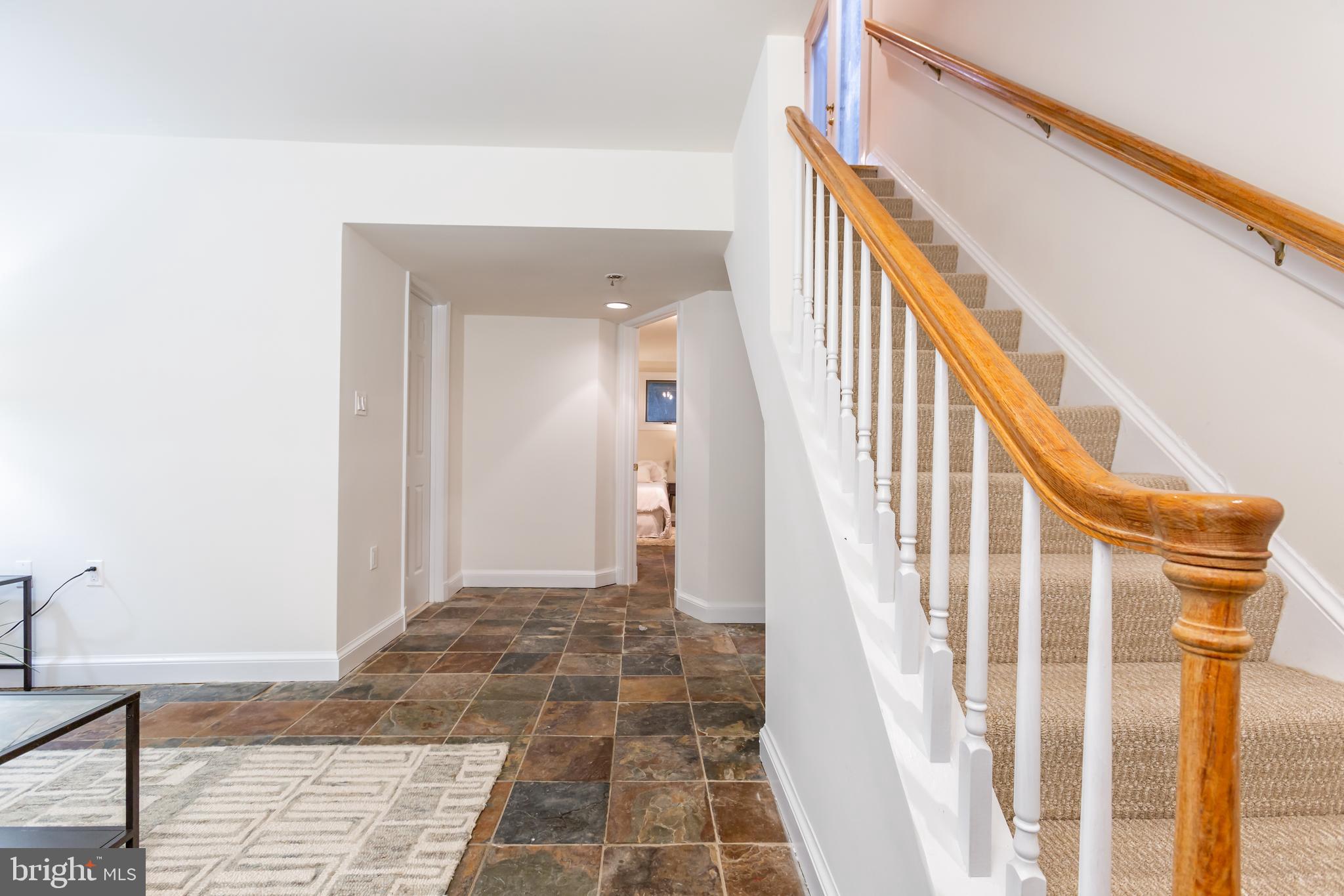 1408 Foxhall Road Northwest Washington, DC 20007 - Photo 23 of 33 Stairway