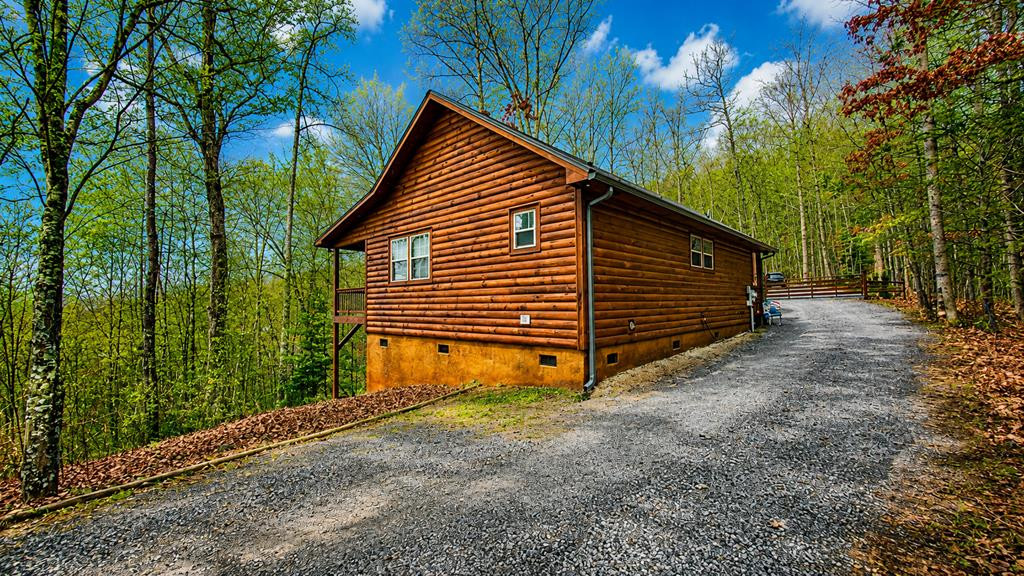 449 Legendary Ridge Road Murphy, NC 28906 - Photo 8 of 28