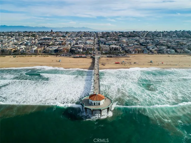 $2,995,000 | 137 15th Street, Manhattan Beach, CA 90266