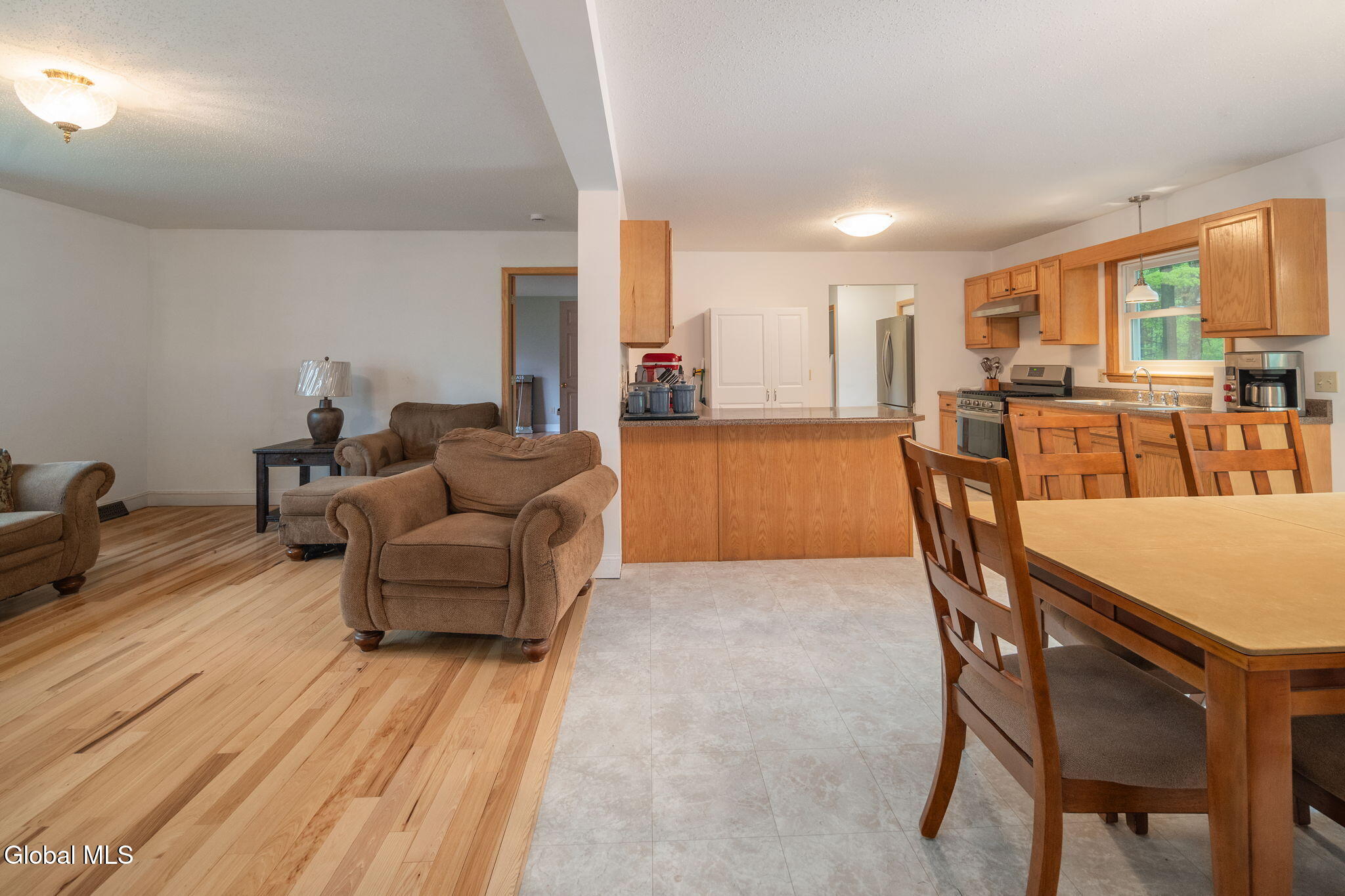 1129 Meadowdale Road Guilderland, NY 12009 - Photo 11 of 41 11-1129MeadowdaleRd_11