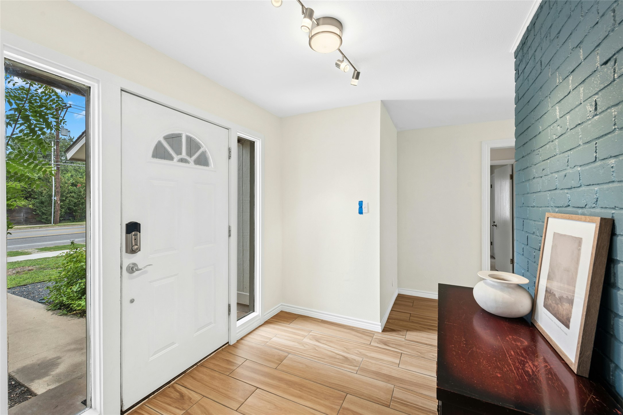 4805 Duval Road Austin, TX 78727 - Photo 2 of 24