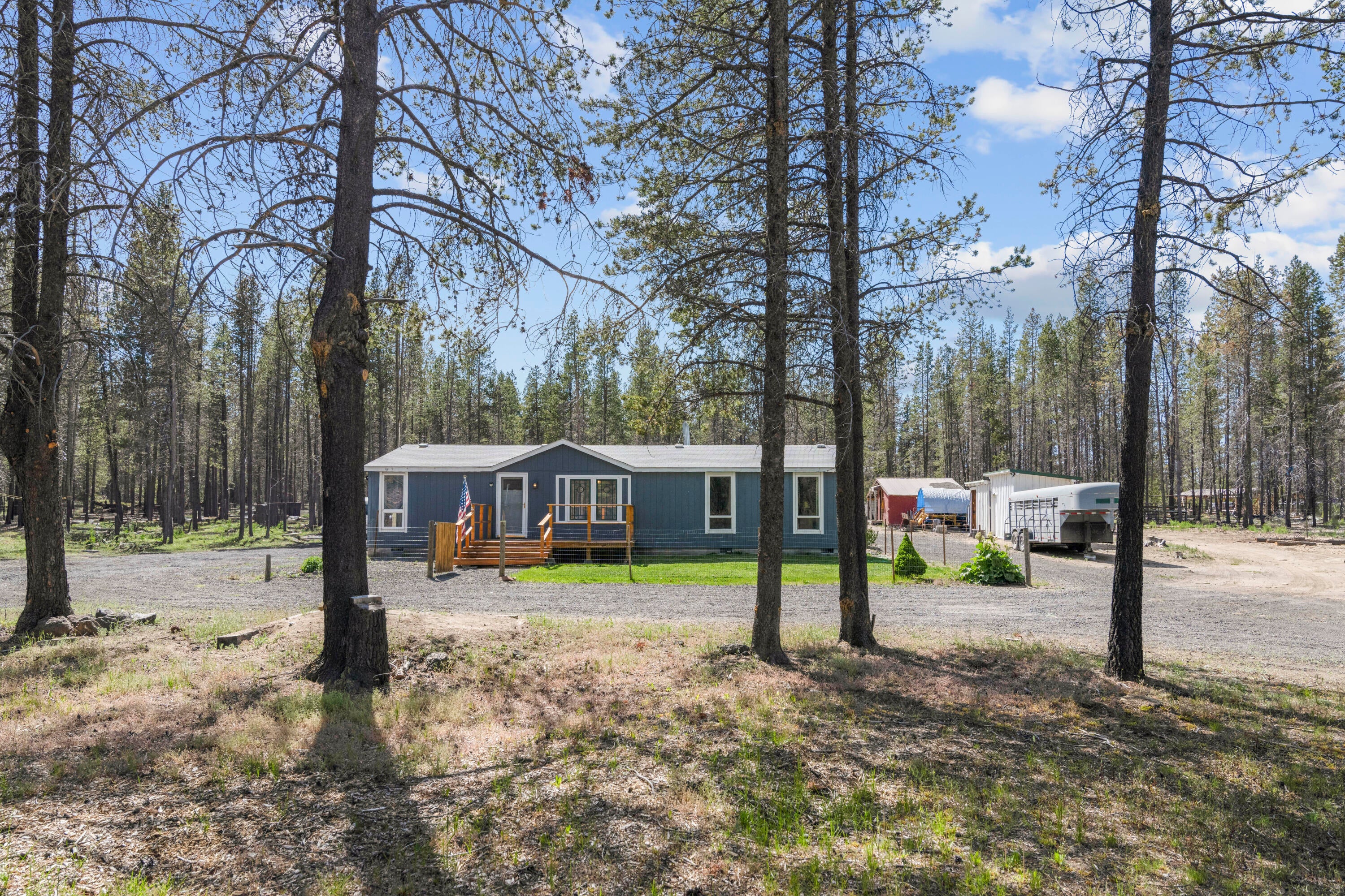 149686 Kurtz Road La Pine, OR 97739 - Photo 2 of 47 k11