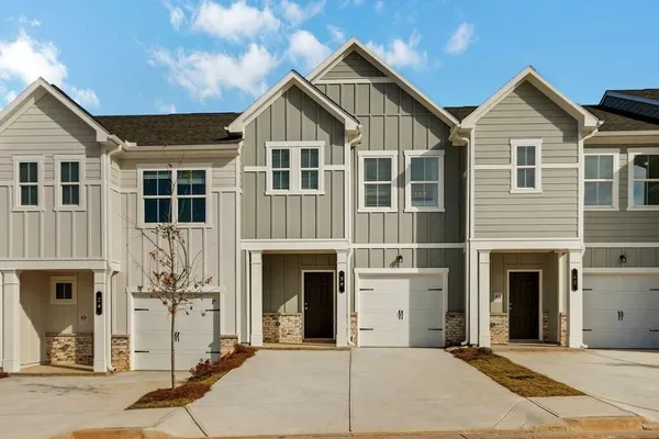 $1,924 | 513 Kirkland Road, Unit CLOVE, Covington, GA 30016