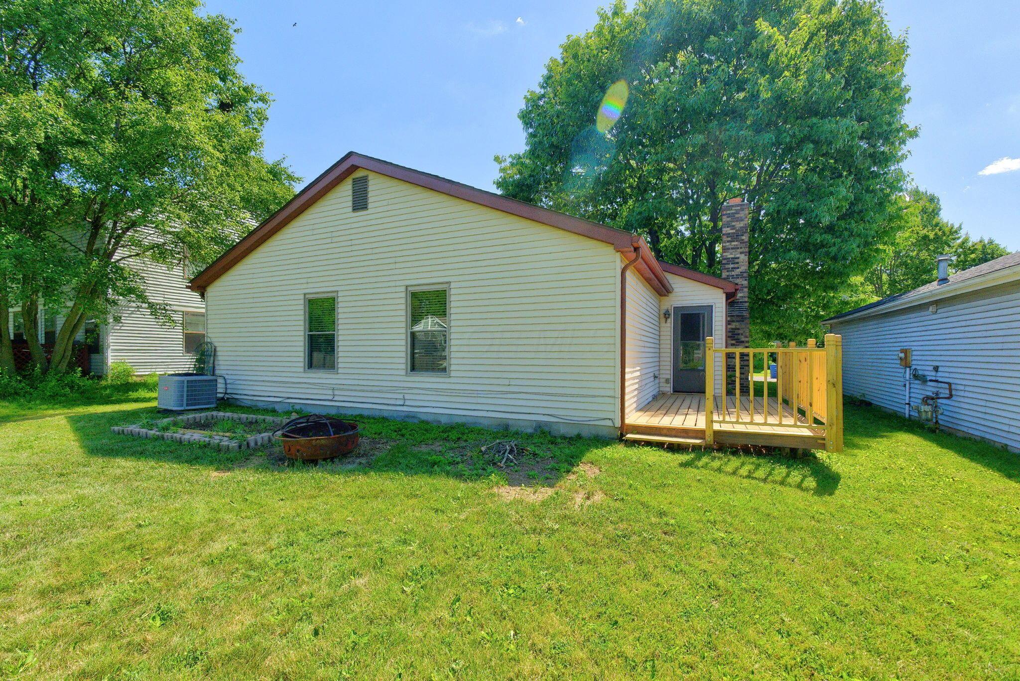 6349 Emberwood Road Dublin, OH 43017 - Photo 5 of 38