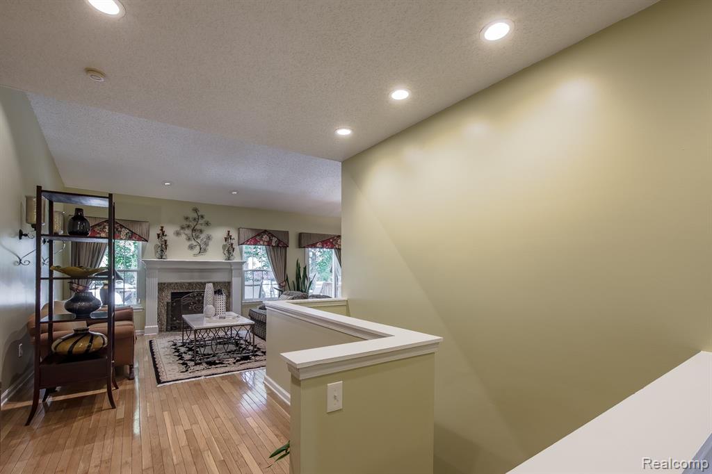 30796 Golden Ridge Novi, MI 48377 - Photo 35 of 54