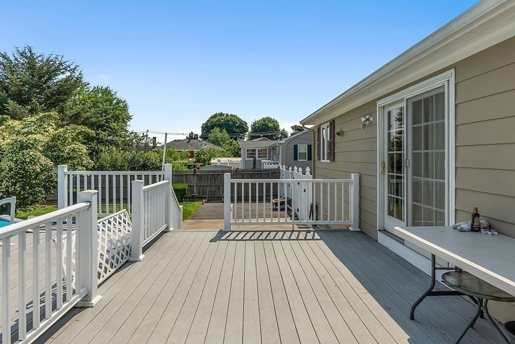 1 Sheldon Road Peabody, MA 01960 - Photo 19 of 25