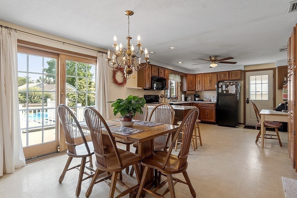 1 Sheldon Road Peabody, MA 01960 - Photo 7 of 25