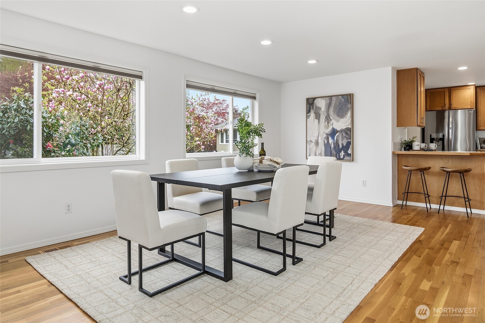 4054 54th Avenue Southwest Seattle, WA 98116 - Photo 10 of 40