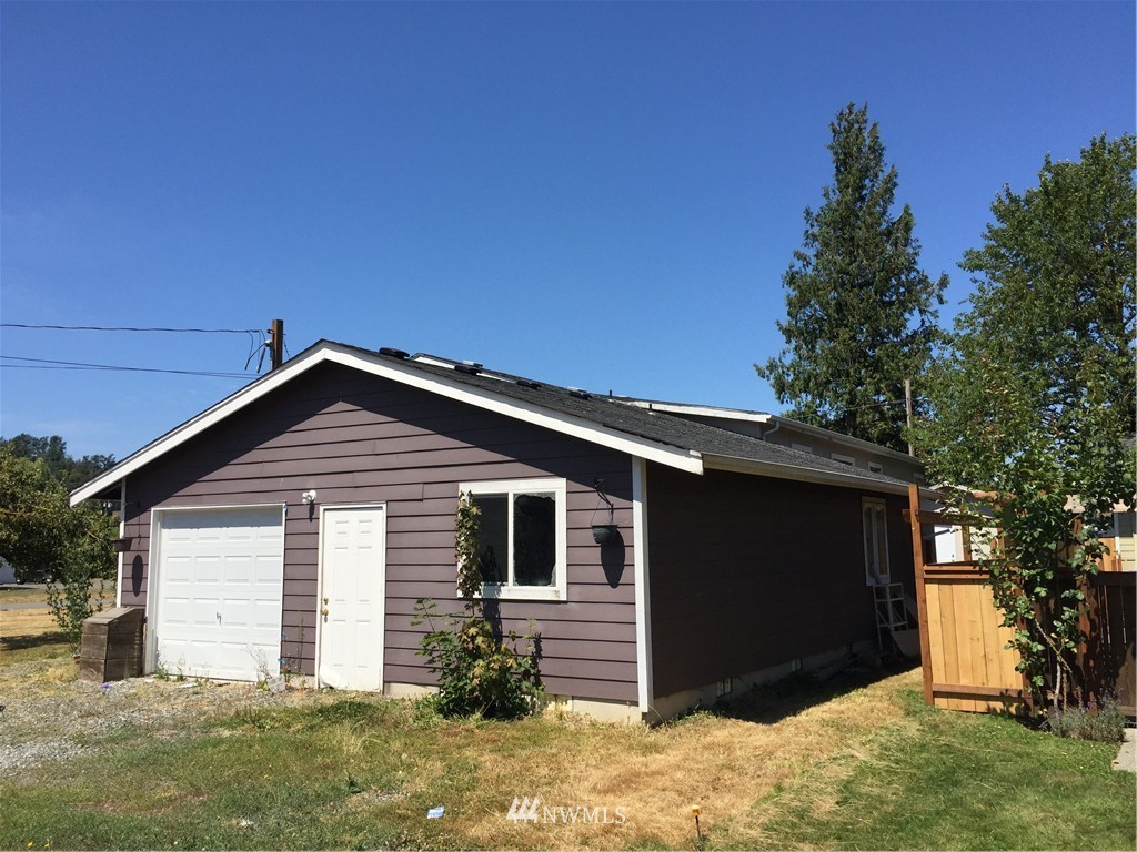280 Fisk Street Sumas, WA 98295 - Photo 2 of 19 Gallery Image 2