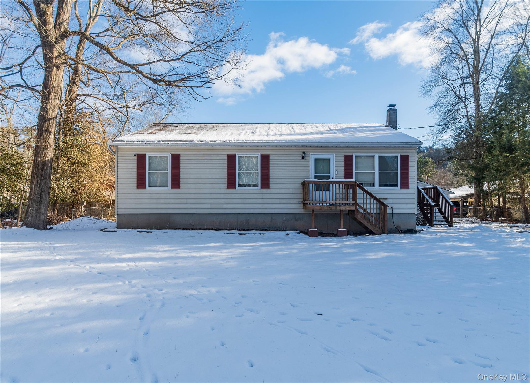 8 4th Street Godeffroy, NY 12729 - Photo 1 of 39