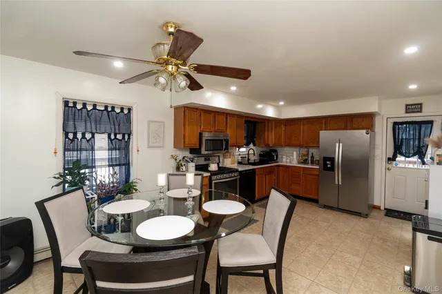 $299,000 | 8 4th Street, Godeffroy, NY 12729