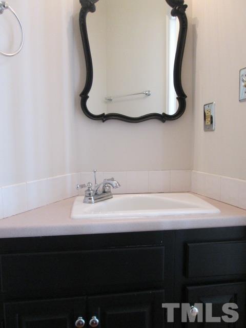 8338 Wycombe Lane Raleigh, NC 27615 - Photo 15 of 25