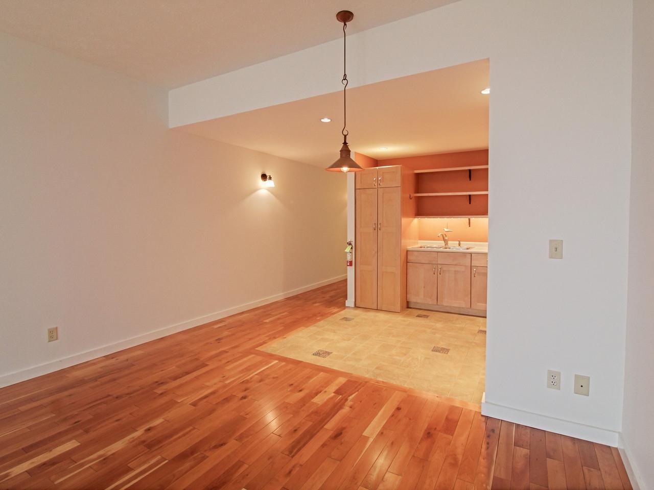 216 Lake Street, Unit 303 Burlington, VT 05401 - Photo 11 of 40