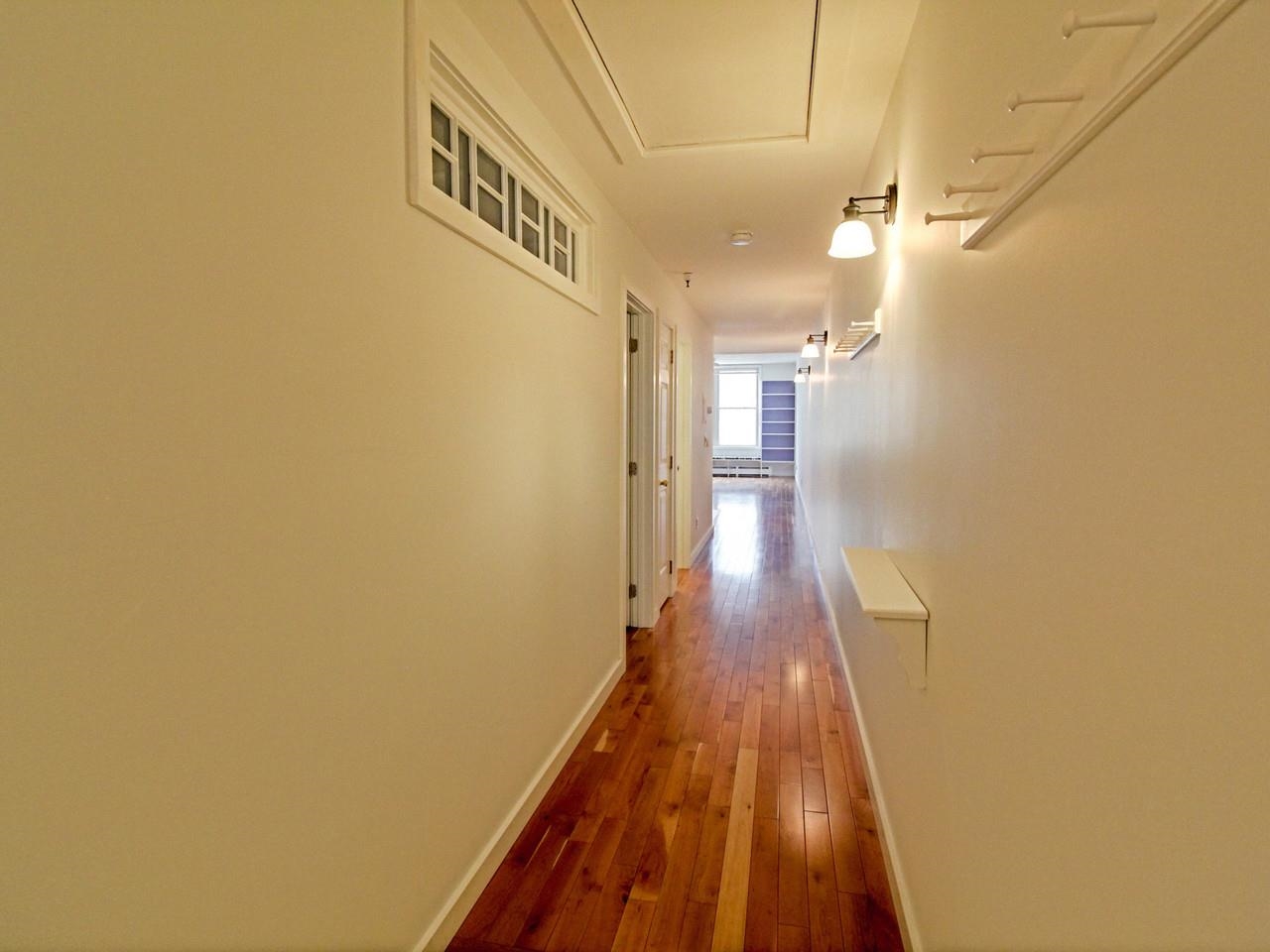 216 Lake Street, Unit 303 Burlington, VT 05401 - Photo 16 of 40
