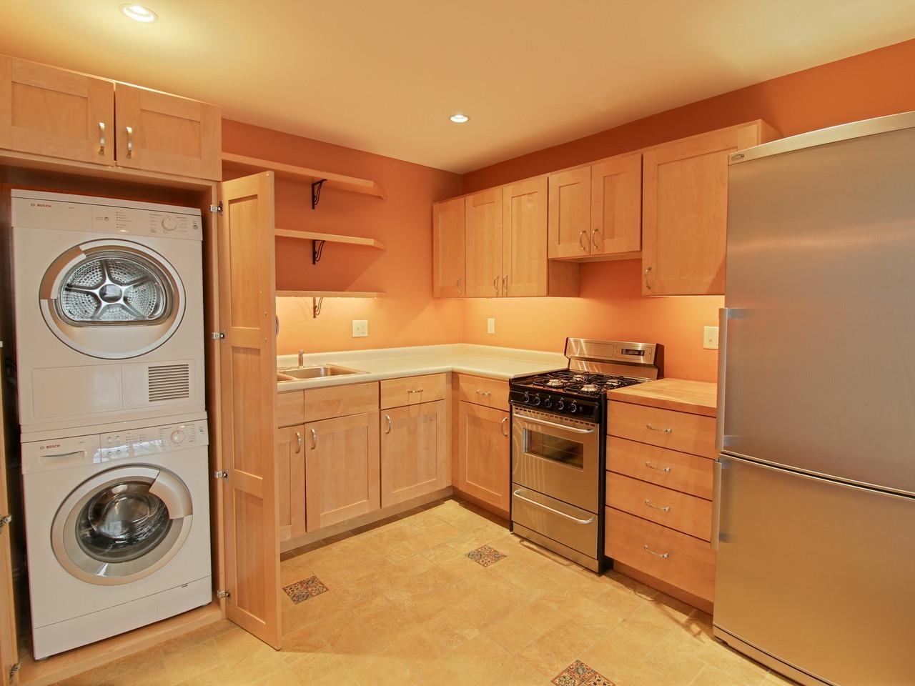 216 Lake Street, Unit 303 Burlington, VT 05401 - Photo 6 of 40